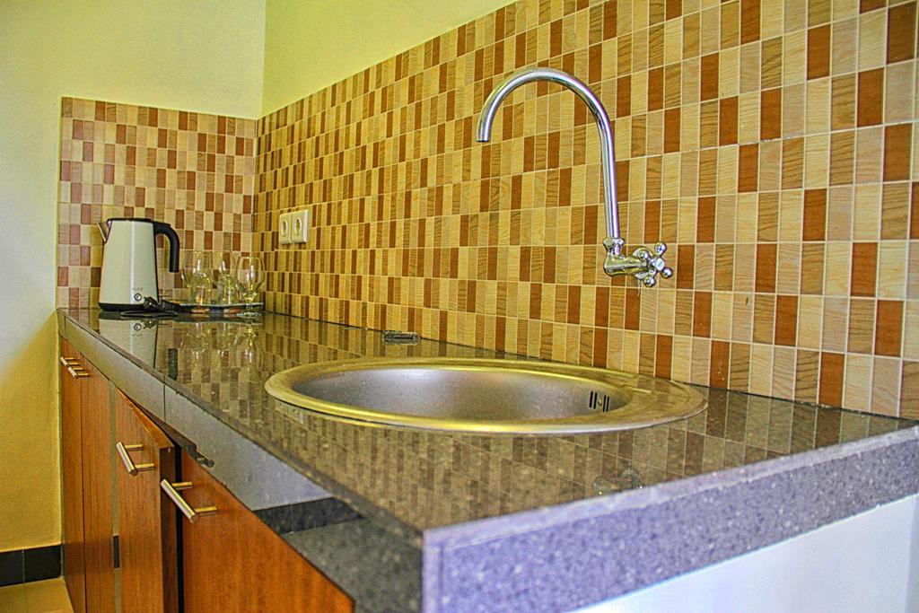 Ryanbagus Guest House Canggu Dış mekan fotoğraf
